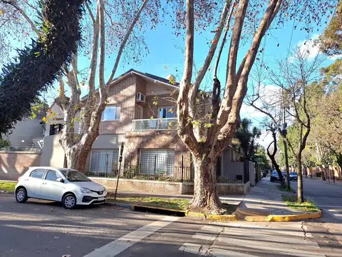 Casa Chalet  en Alquiler en Olivos, Vicente López, G.B.A. Zona Norte