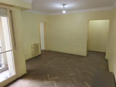 4 AMB EXCEL OPORTUNIDAD FTE AL PQUE RIVADAVIA A REFACCIONAR