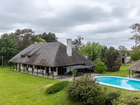 VENTA CAMPO 126 HA, Vivienda y ex Haras, Florida