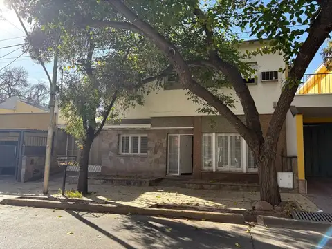 venta de casa 4 habitaciones barrio Bombal