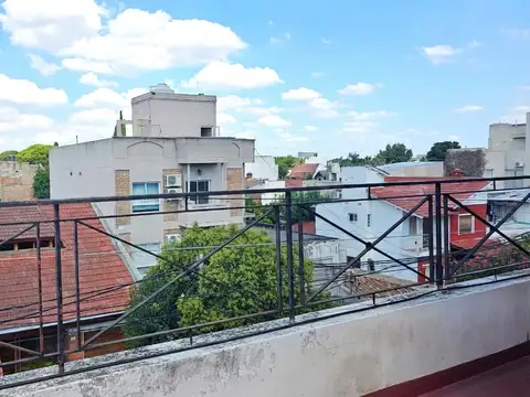 Depto Tipo Casa en Venta de 1 dormitorio