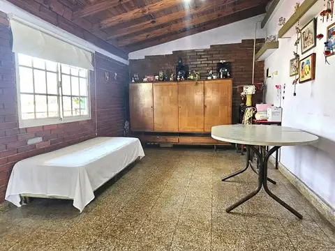 Depto Tipo Casa 2 ambientes con 1 baño