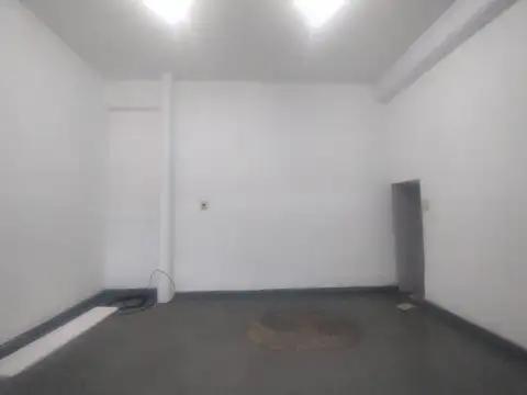 Local en Alquiler 60 años