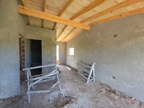 Casa 3 ambientes con 1 baño