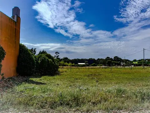 Venta lote Playa Los Lobos apto crédito