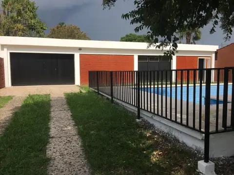 Casa 4 ambientes con 3 baños