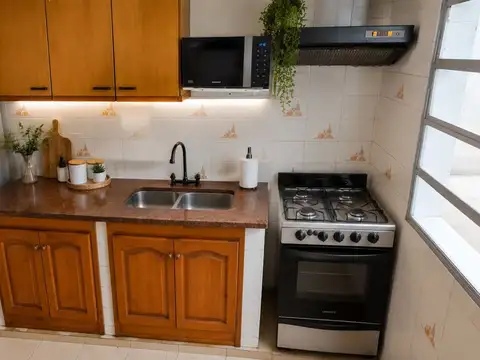 Depto Tipo Casa en Alquiler de 2 dormitorios