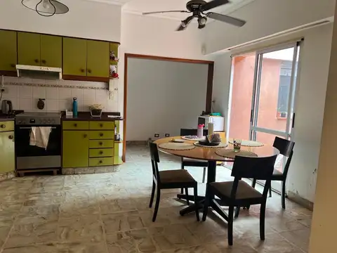 CUENCA 100, Piso PB