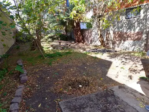 12 (Punta Arenas) e/ 152 y 153 2800