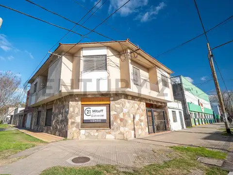 VENTA EN BLOQUE DE PH DE 2 DORMITORIOS MAS  DEPARTAMENTO EN LA PLATA
