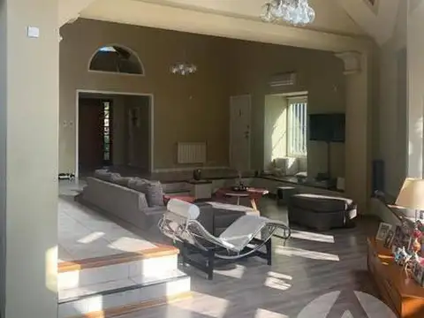 Casa en venta - Monte Grande