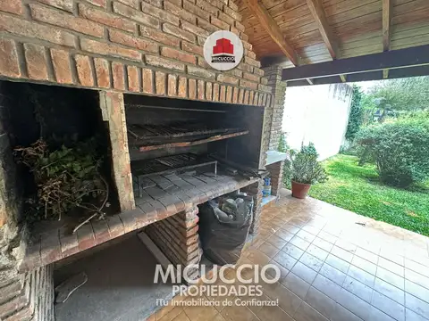 Casa 3 ambientes con 1 baño