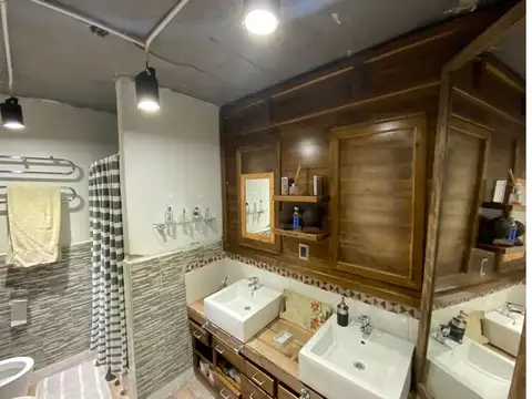 VENTA DE CASA 3 AMB. EN LOTE PROPIO