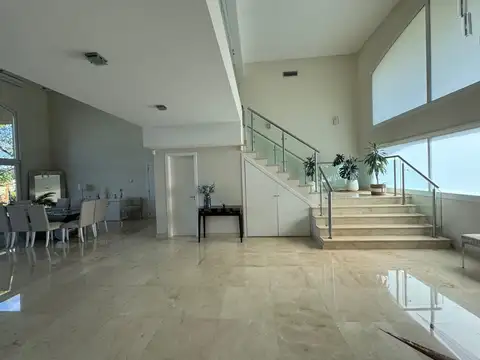 Casa en Venta en San Diego Country Club, USD 2.000.000
