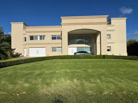 Casa en Venta en San Diego Country Club, Countries y Barrios Cerrados en Moreno