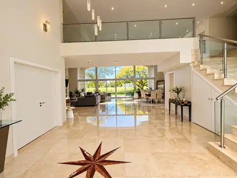 Casa en Venta de 5 dormitorios