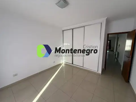 Depto Tipo Casa 2 ambientes con 1 baño