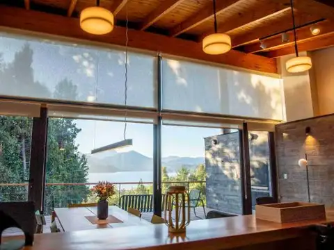 Casa en venta en Villa la Angostura