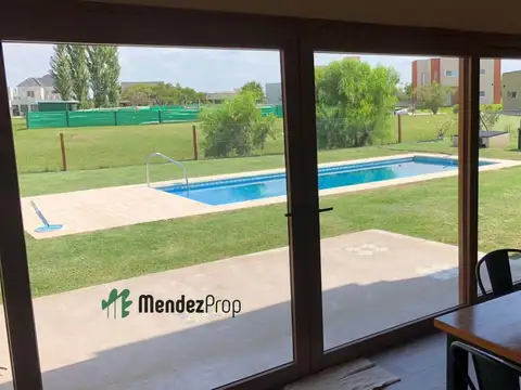 Casa en Alquiler Temporal en Club de campo Cruz del Sur, USD 1.600