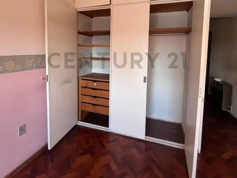 Century 21 López vende amplio departamento céntrico en la Ciudad de Mendoza