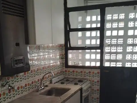 Departamento en Alquiler en Floresta, $ 700.000