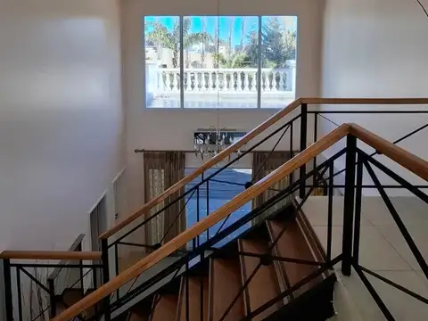 San Eliseo -  Casa en venta.