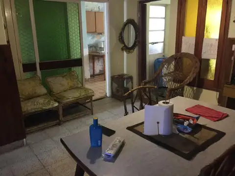 Casa 3 ambientes con 1 baño