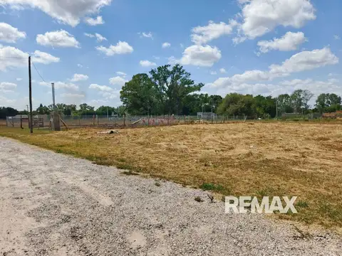 Venta lote barrio abierto Manzanares con ESCRITURA