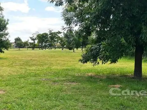 Terreno en  Haras Santa Maria