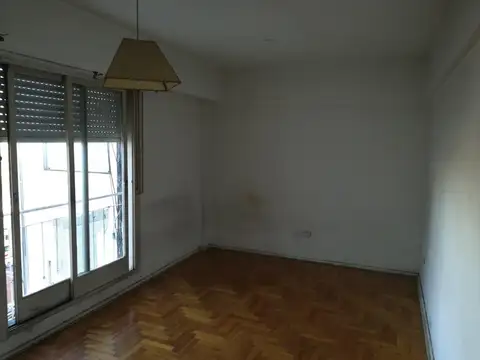 STO. TOME 5300, Piso 7