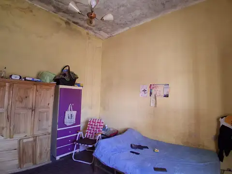 VENTA CASA A RECICLAR V. GOBERNADOR GALVEZ