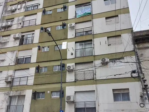 2 ambientes Lateral 50mts2 por escritura