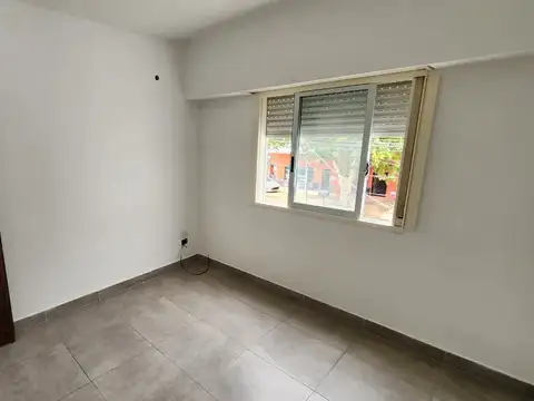 Depto Tipo Casa en Alquiler de 2 ambientes