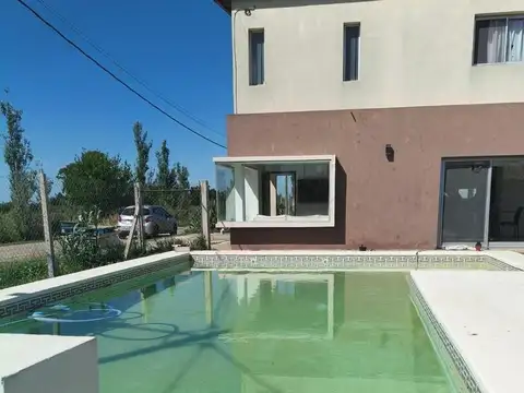 Casa en Venta en La Plata [Cod: 290]