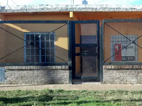 inmueble compuesto por dos dptos.