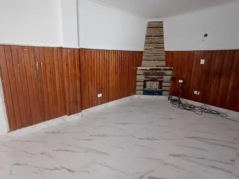 Venta PH, 3 Ambientes Piso Único en Liniers