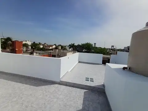 Depto Tipo Casa en Venta de 3 ambientes
