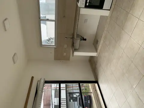 485 e/ 23 y belgrano 2700, Piso 1