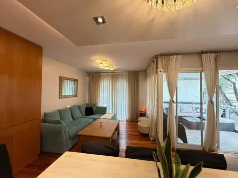 Impecable 5 Ambientes Premium al Frente con Doble Cochera. Apto credito.