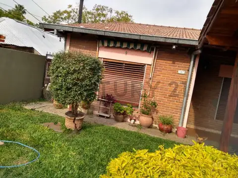 Casa 4 ambientes con 1 baño