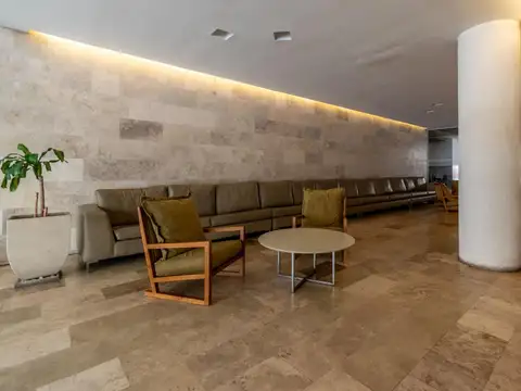 Luminoso departamento en piso alto con cochera en venta ubicado en Torre Essence, Belgrano.