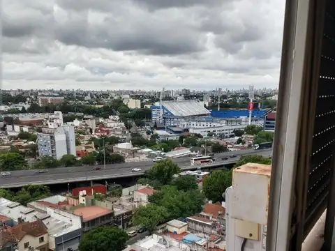 Madero 100, Piso 13°