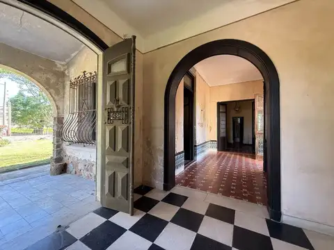 Casa en Venta con 1 cochera