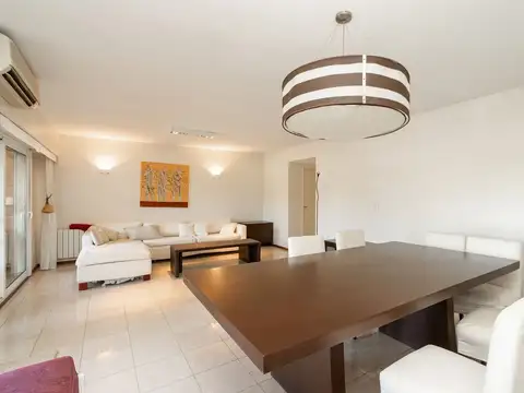 Departamento en Venta con 2 cocheras