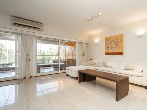 Departamento 4 ambientes con 2 baños