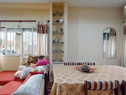 Depto Tipo Casa en Venta de 3 dormitorios