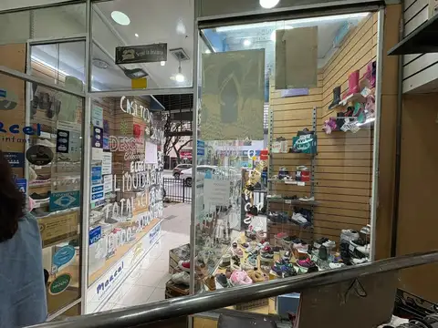 Local en Alquiler 40 años