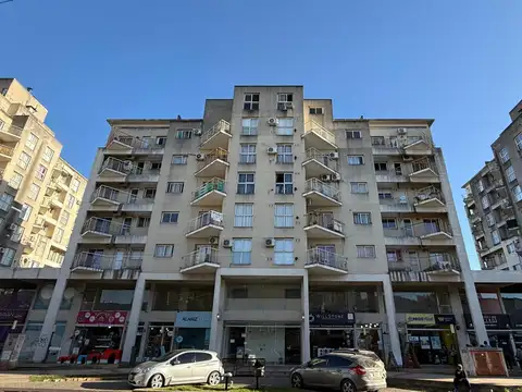 MONOAMBIENTE CON COCHERA, APTO CREDITO