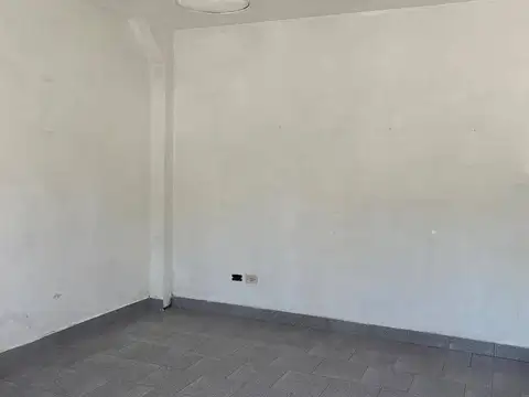 Departamento en Alquiler en Belén de Escobar, $ 450.000