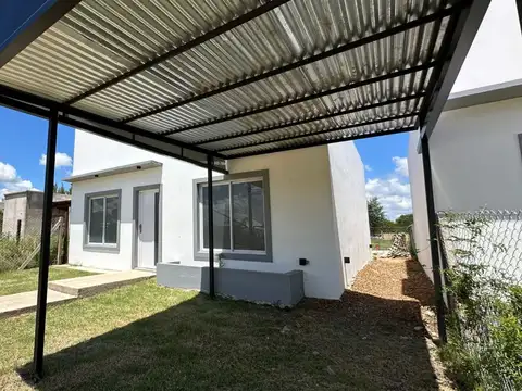 Calle publica s/n 100